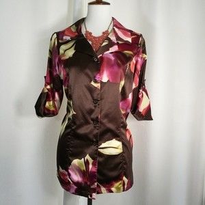 NWOT SUSAN GRAVER Floral Watercolor Button Down Roll Tab Blouse Small